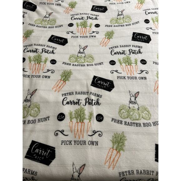 Peter Rabbit Farms Carrot Patch Super Soft Blanket - Picture 5 of 7
